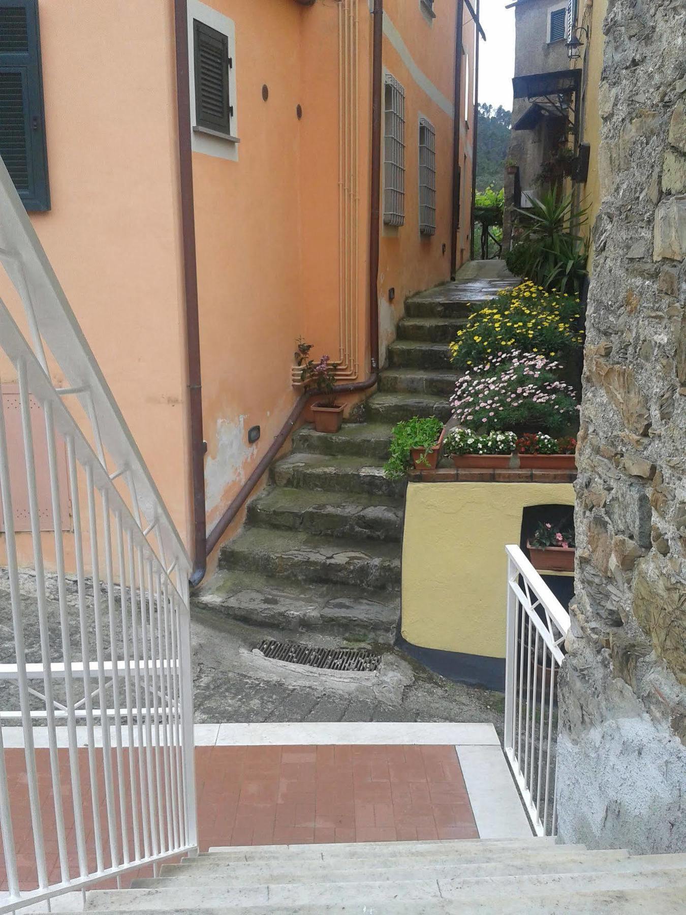 La Dimora Nel Borgo Panzió Levanto Kültér fotó